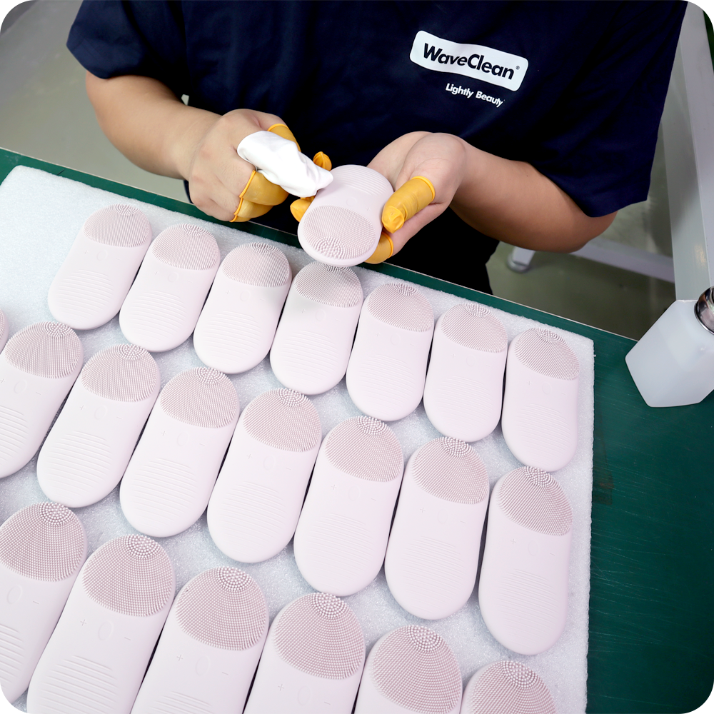 Facial Cleansing Brush