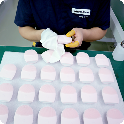 Mini Skin-Friendly Facial Cleansing Brush